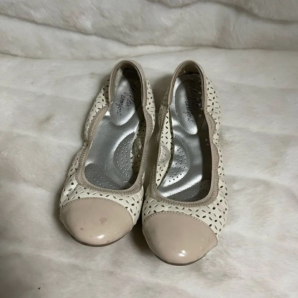 Dexflex comfort ballerina flats beige and cream patent & lazer cut slip on SZ8W